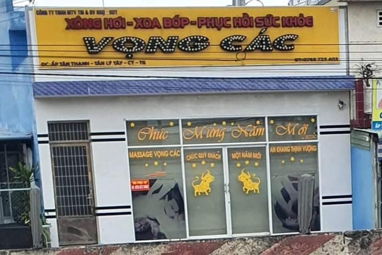 Bắt quả tang 3 đôi mua bán dâm tại cơ sở massage