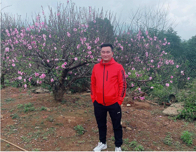 Nghệ nhân Đoàn Văn Thái: Muốn thành công trong nghề lan cần kiên trì, nhẫn nại và đam mê