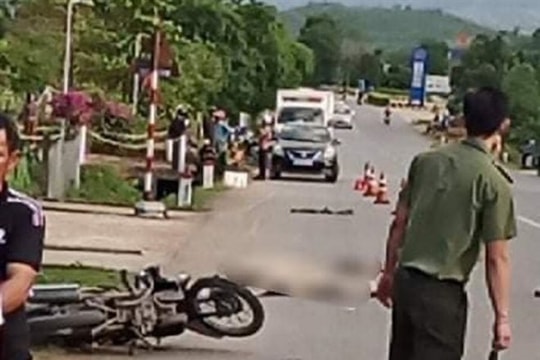 Chặn bắt xe đầu kéo tông 2 người tử vong rồi bỏ chạy