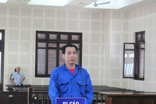 Mua ma túy về bán để kiếm tiền trả nợ
