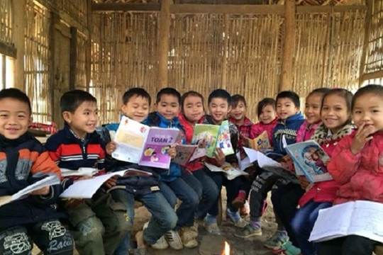 Việc tốt nhất, đáng làm nhất là lo cho thế hệ tương lai