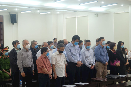 Nhiều luật sư xin đổi tội danh cho các bị cáo trong vụ án tại TISCO