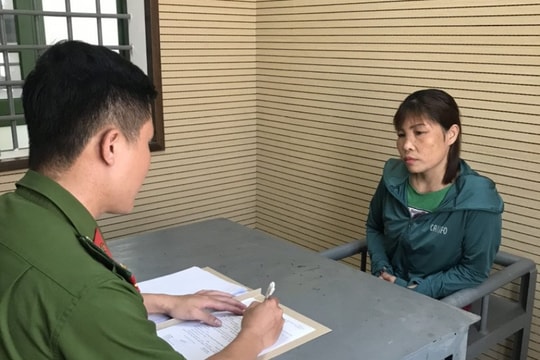 Bắt đối tượng tự ý bán gà của chú ruột