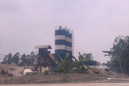 Hưng Yên: Công ty Phúc Lộc Thịnh hoạt động bất chấp Luật Đê điều