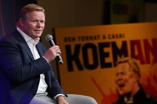 VAR không phải vấn đề của Koeman và Barca