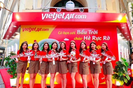 Mừng lễ lớn, bay muôn nơi, Vietjet thôi!
