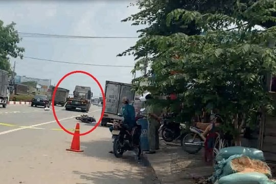 Người phụ nữ bị xe container cán tử vong
