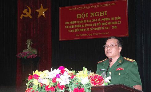 Bộ CHQS tỉnh Thừa Thiên Huế giao nhiệm vụ cho cán bộ Ban CHQS xã, phường, thị trấn