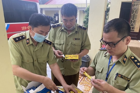 Lạng Sơn: Thu giữ 5.000 sản phẩm thuốc chữa bệnh nhập lậu