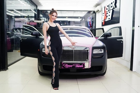 Vừa mất trộm Bộ sưu tập đồng hồ tiền tỉ, Ngọc Trinh tiếp tục khoe siêu xe chục tỉ