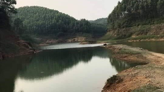 Rủ nhau đi tắm sông, một học sinh đuối nước tử vong