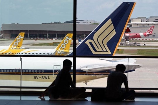 Tin vắn thế giới ngày 24/4: Singapore hạn chế hành khách từng đến Ấn Độ; Indonesia cấm công dân nước ngoài nhập cảnh từ Ấn Độ