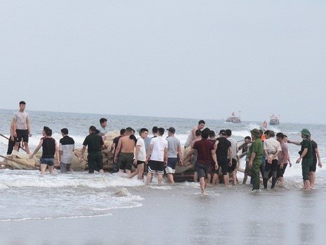 Thanh Hóa: Tìm thấy thêm 2 thi thể học sinh đuối nước