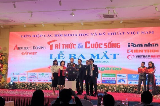 Ra mắt Báo Tri thức và Cuộc sống