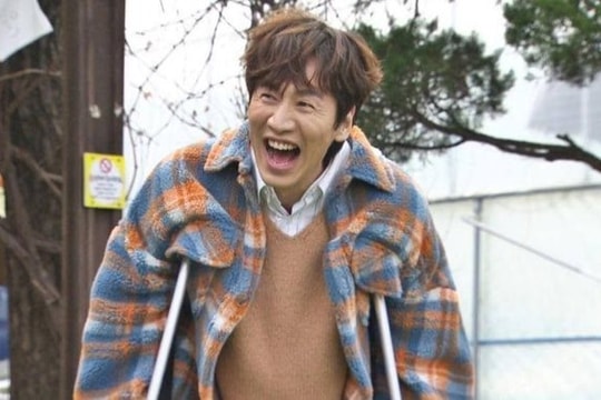 Lee Kwang Soo chính thức rời Running Man sau 11 năm gắn bó do chấn thương