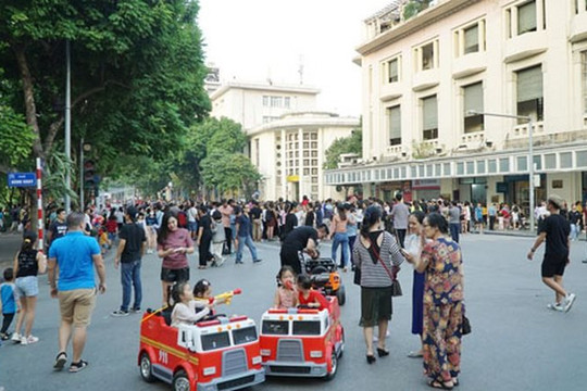 Hà Nội: Tạm dừng tổ chức các lễ hội và tuyến phố đi bộ