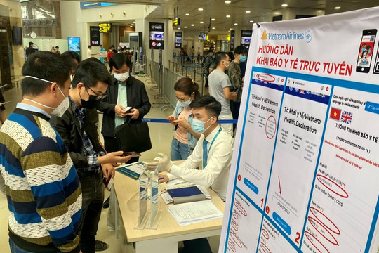 Người dân tạm trú phải khai báo y tế khi trở lại Hà Nội sau dịp nghỉ lễ 30/4