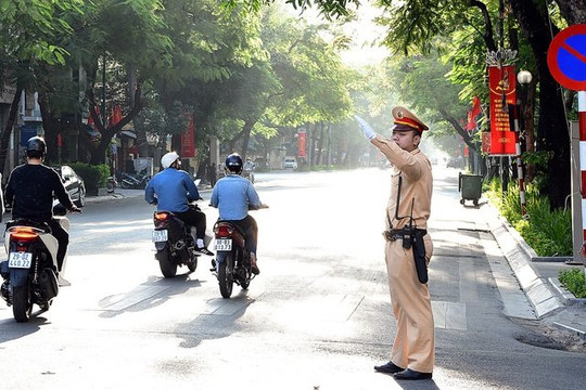Chi tiết phân luồng chống ùn tắc giao thông tại Hà Nội trong kỳ nghỉ lễ 30/4 và 1/5