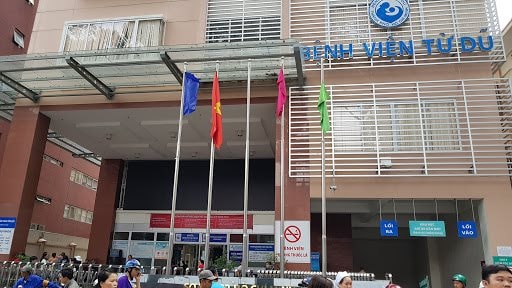 2 người nhập cảnh chui điều trị ở BV Từ Dũ: Cách ly 40 nhân viên y tế