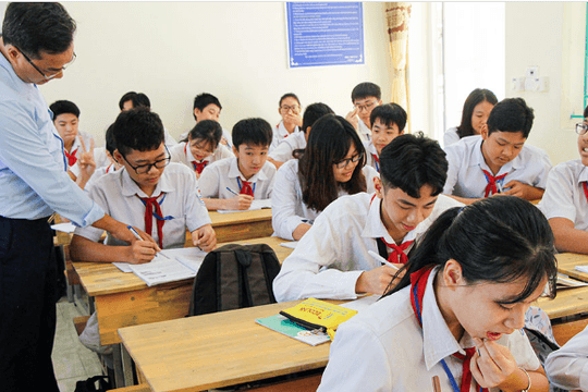 Bộ Giáo dục và Đào tạo: Không lùi thời gian kết thúc năm học 2020-2021