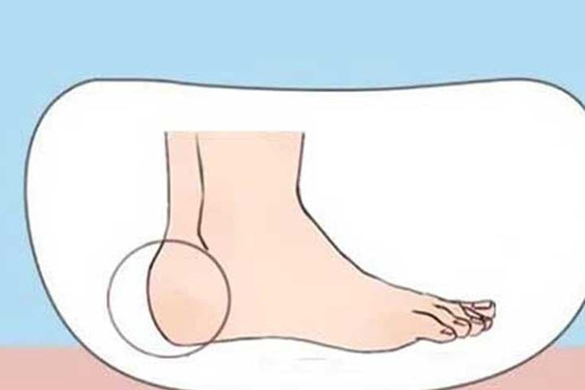 Cổ nhân dạy: Mỗi kiểu chân một cuộc đời, nhìn chân đoán ngay được giàu sang hay nghèo hèn