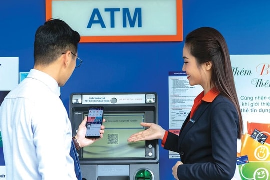 Chung tầm nhìn tiên phong chuyển đổi số, Bamboo Airways và Sacombank hợp tác toàn diện