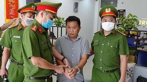 Khởi tố, bắt tạm giam Giám đốc Công ty Trung Land