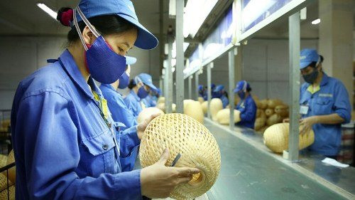 Tiếp tục thực hiện nghiêm việc phòng, chống dịch cho công nhân làm việc tại doanh nghiệp