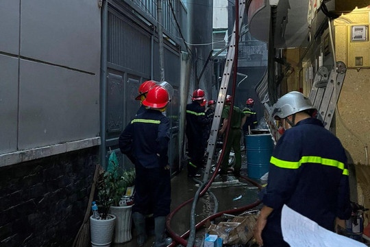 8 người chết trong vụ cháy nhà tại TP.HCM