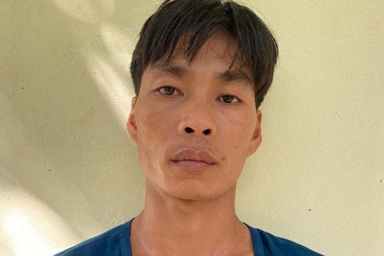 Gã đàn ông biến thái, chặn đường sàm sỡ nhiều học sinh