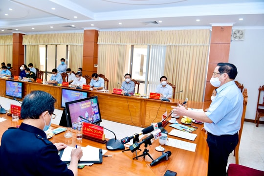 Dứt khoát xử lý người đứng đầu nơi để xảy ra dịch diện rộng, trì trệ sản xuất do chủ quan