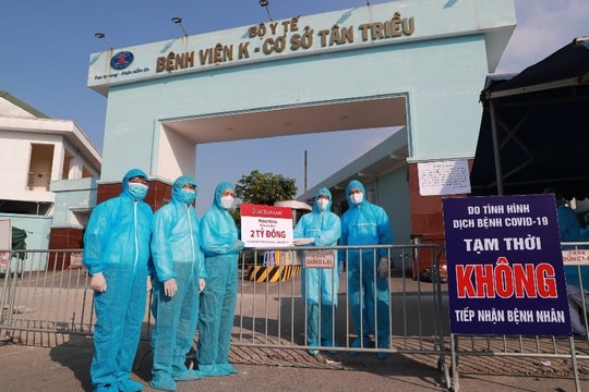Agribank hỗ trợ bệnh viện tuyến đầu phòng chống Covid-19
