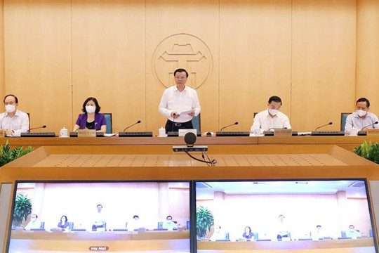 “Chống dịch như chống giặc, báo cáo hằng giờ như thời chiến”