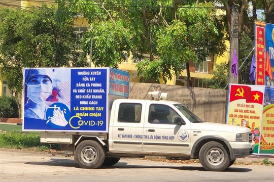 Xử phạt hàng chục trường hợp không đeo khẩu trang nơi công cộng