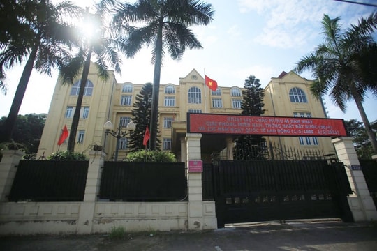 Đình chỉ công tác Đội trưởng Đội hình sự Công an quận Tây Hồ