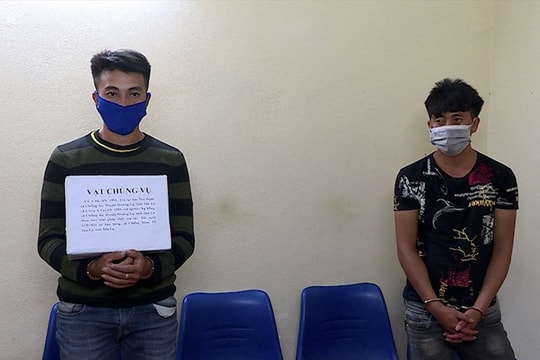 Sơn La: Bắt giữ 2 đối tượng, thu 18.000 viên ma túy tổng hợp