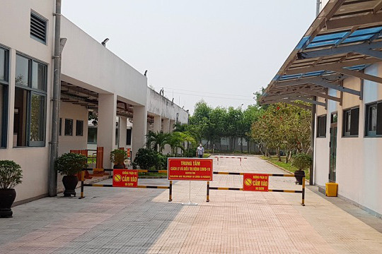Nhân viên ổ dịch bar New Phương Đông tụ tập mở nhạc ồn ào trong khu cách ly