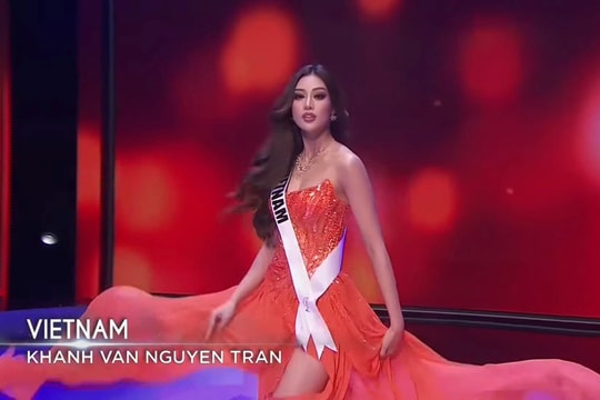 Khánh Vân gợi cảm, thần thái ngút ngàn tại bán kết của Miss Universe 2020