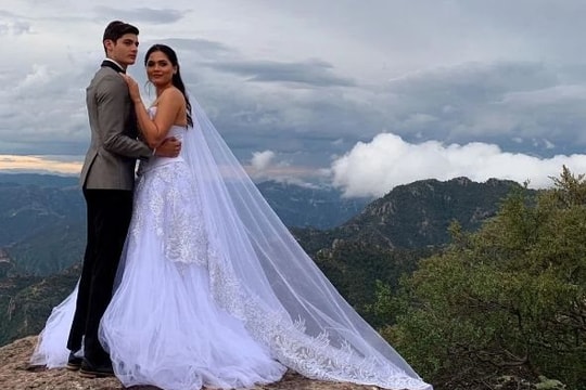 Miss Universe 2020 vừa đăng quang đã bị tố vi phạm luật vì kết hôn?