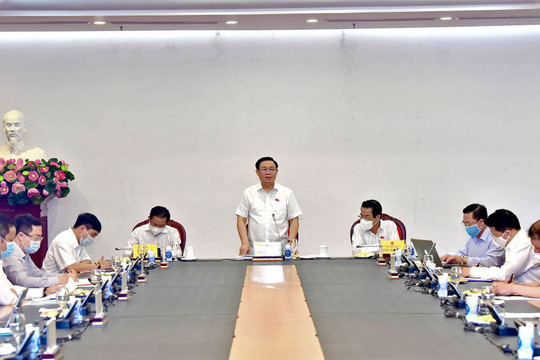 Thái độ, cách nhìn để giải quyết các vấn đề của người dân sao cho thấu tình đạt lý là điều quan trọng