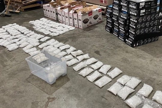 Australia: Phát hiện 316kg ma tuý đá trong lô lò nướng nhập khẩu