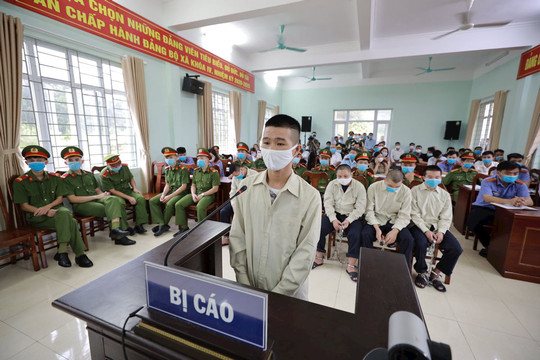 TAND xét xử nghiêm minh các vụ án liên quan hành vi xuất nhập cảnh trái phép