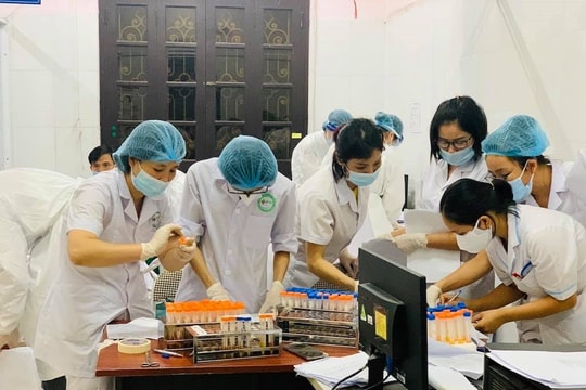 Những “người không cần ngủ” ở CDC Bắc Giang