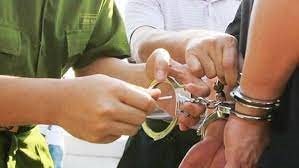 Khởi tố, bắt tạm giam nguyên chủ tịch xã ở Nam Định vì cản trở làm CCCD gắn chíp