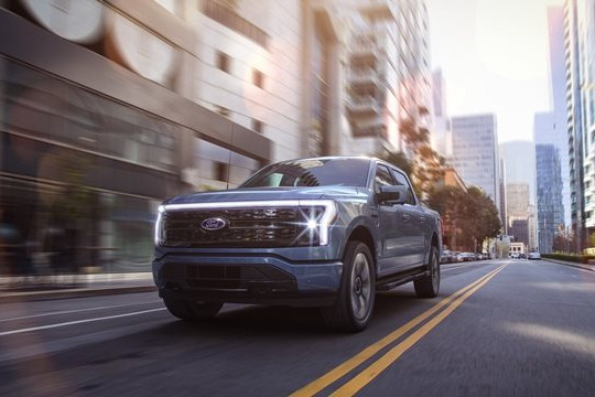 Ford F-150 Lightning ra mắt, giá khởi điểm 40.000 USD