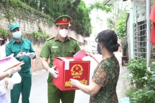 TP. Lạng Sơn: Thực hiện nghiêm các biện pháp phòng, chống dịch COVID-19 trong ngày bầu cử