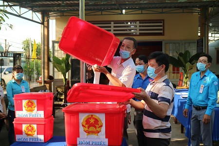 Cử tri Bình Dương kỳ vọng cao vào các đại biểu dân cử