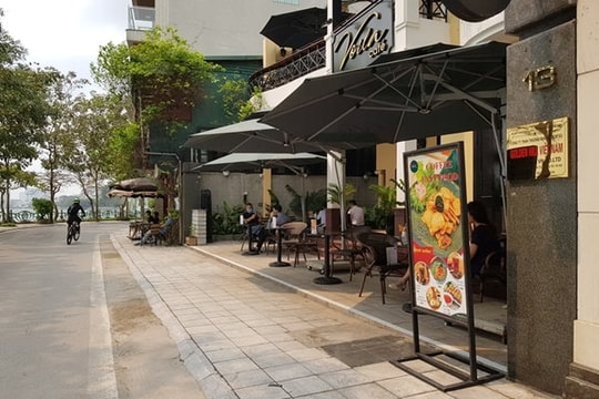 Nóng: Hà Nội tạm dừng các cơ sở ăn uống, quán cắt tóc gội đầu