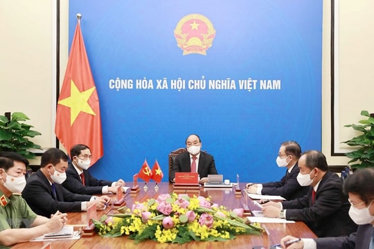 Chủ tịch nước Nguyễn Xuân Phúc điện đàm với Tổng Bí thư, Chủ tịch Trung Quốc Tập Cận Bình