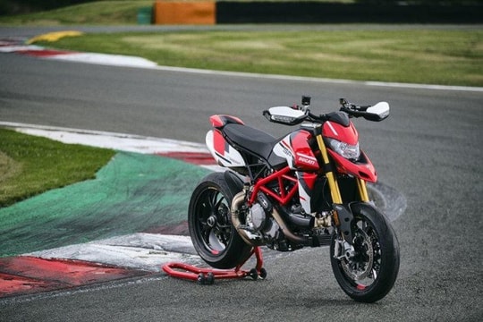 Ducati Hypermotard 950 2022 được ra mắt